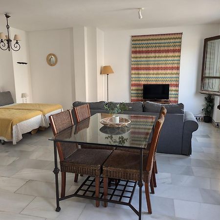 Apartamentos Plaza Cordova Esterno foto