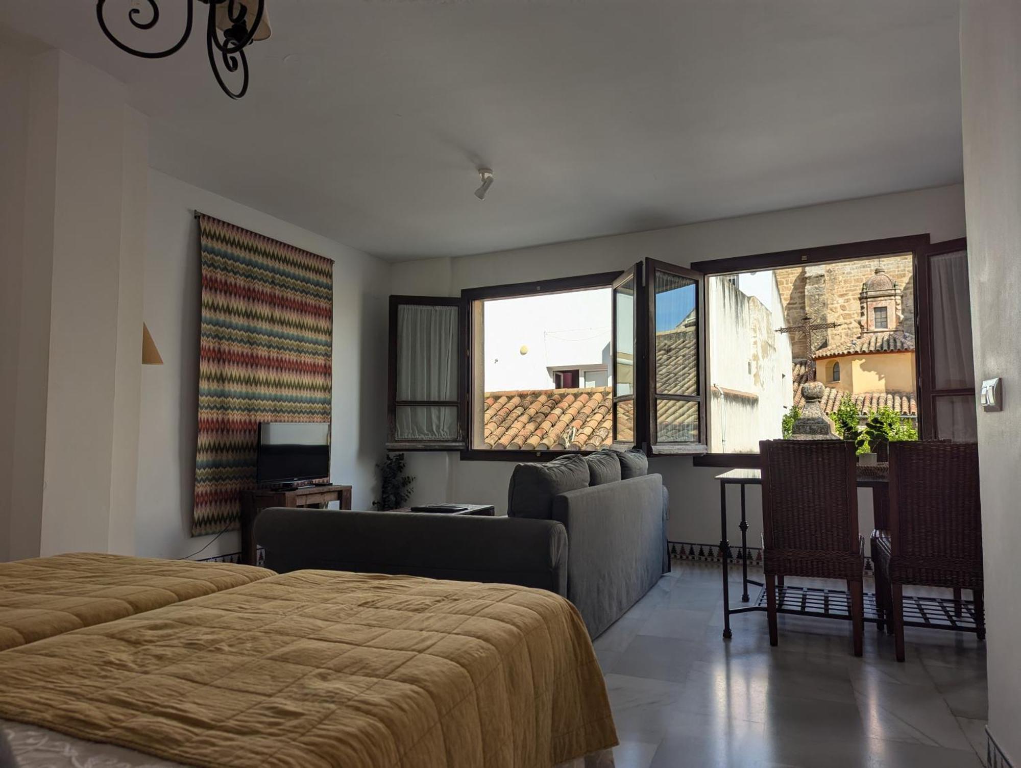 Apartamentos Plaza Cordova Esterno foto