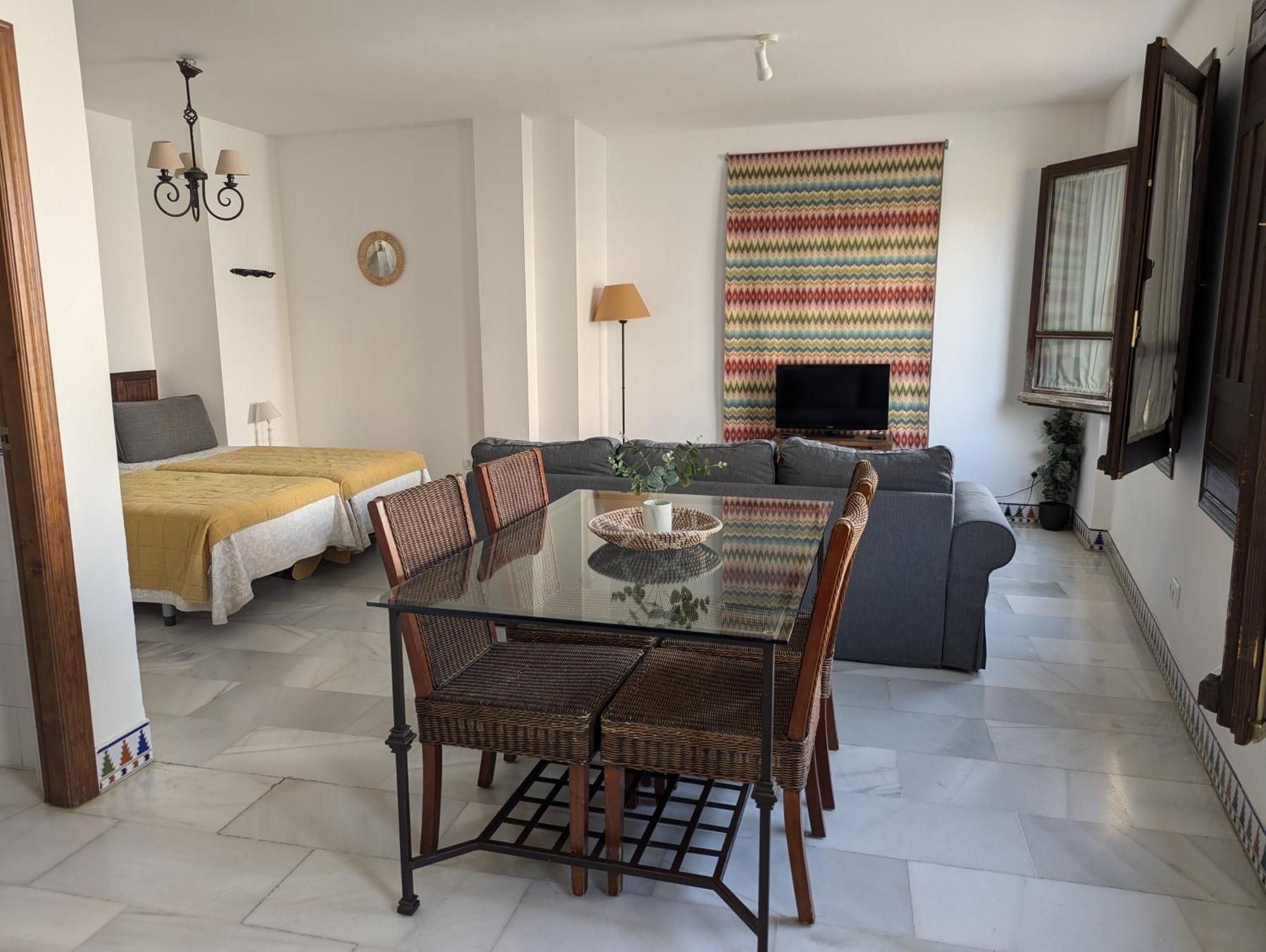 Apartamentos Plaza Cordova Esterno foto