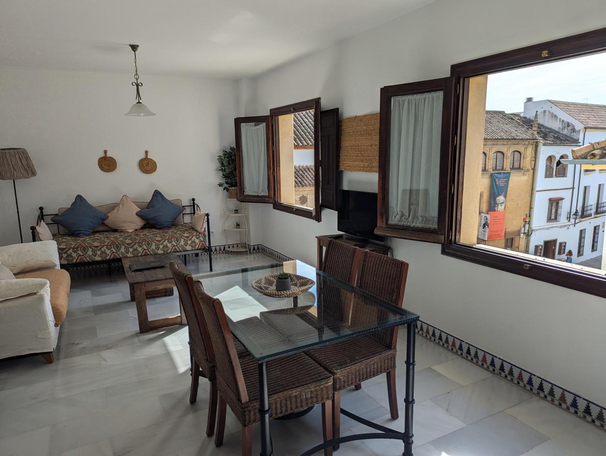 Apartamentos Plaza Cordova Esterno foto