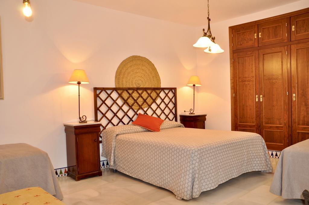 Apartamentos Plaza Cordova Esterno foto