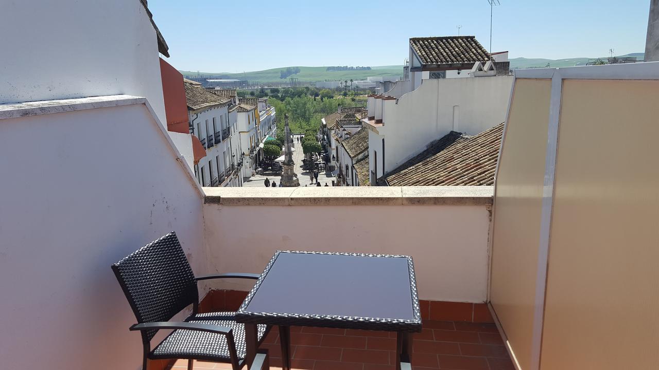 Apartamentos Plaza Cordova Esterno foto